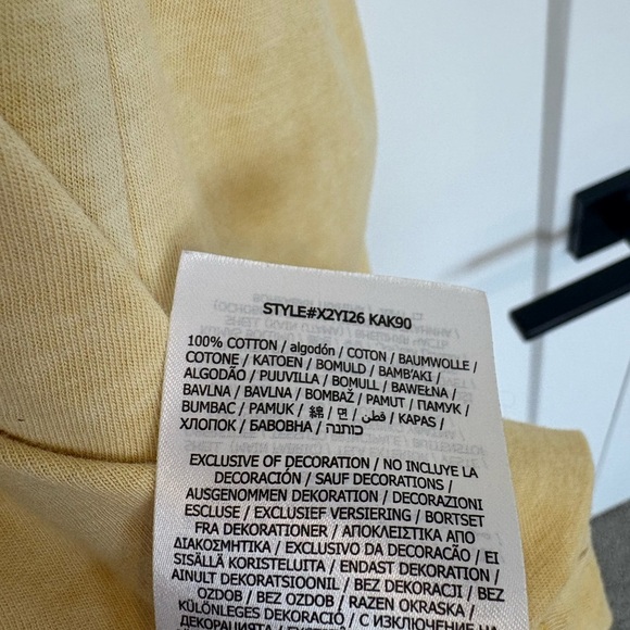Guess Pastel Yellow Short Sleeve Tee Shirt Size‎ XL - Picture 6 of 11